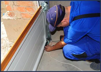 Neighborhood Garage Door Cleveland, OH 216-816-2970 - cont-door-instiallation-t-22-gr-23m